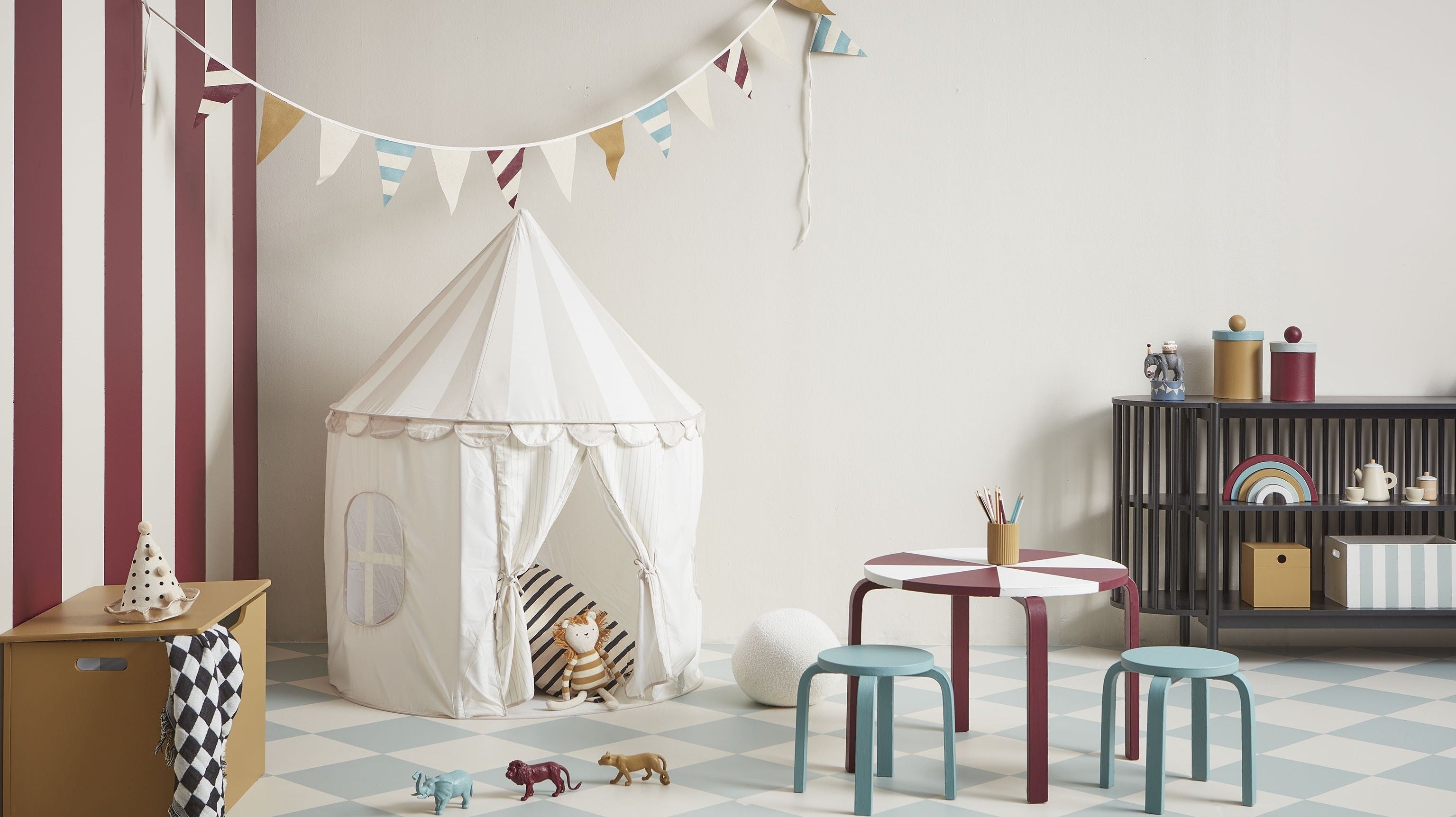 Oh Baby Magazine - Step right up!