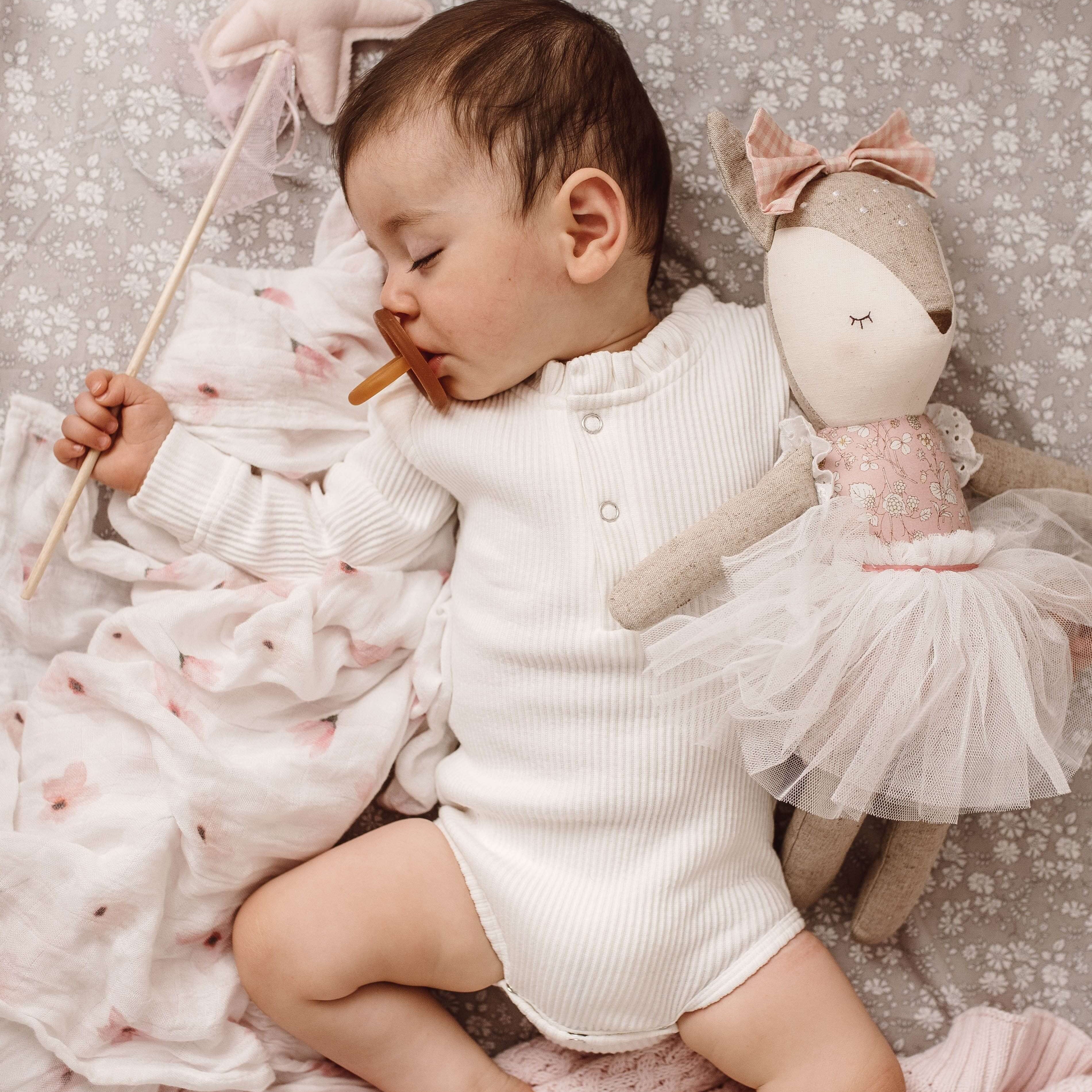 LOVE THIS! Alimrose Magic Wand Star - Gold from Alimrose - shop at littlewhimsy NZ