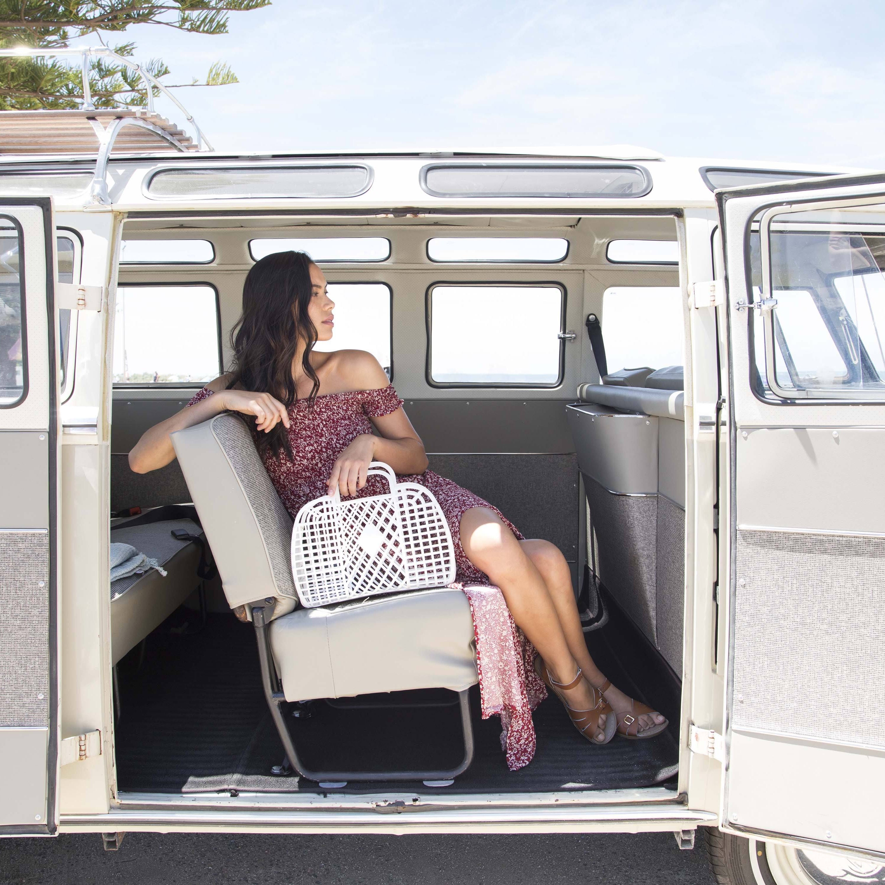 LOVE THIS! Retro Basket Jelly Bag - Large from Sun Jellies - shop at littlewhimsy NZ