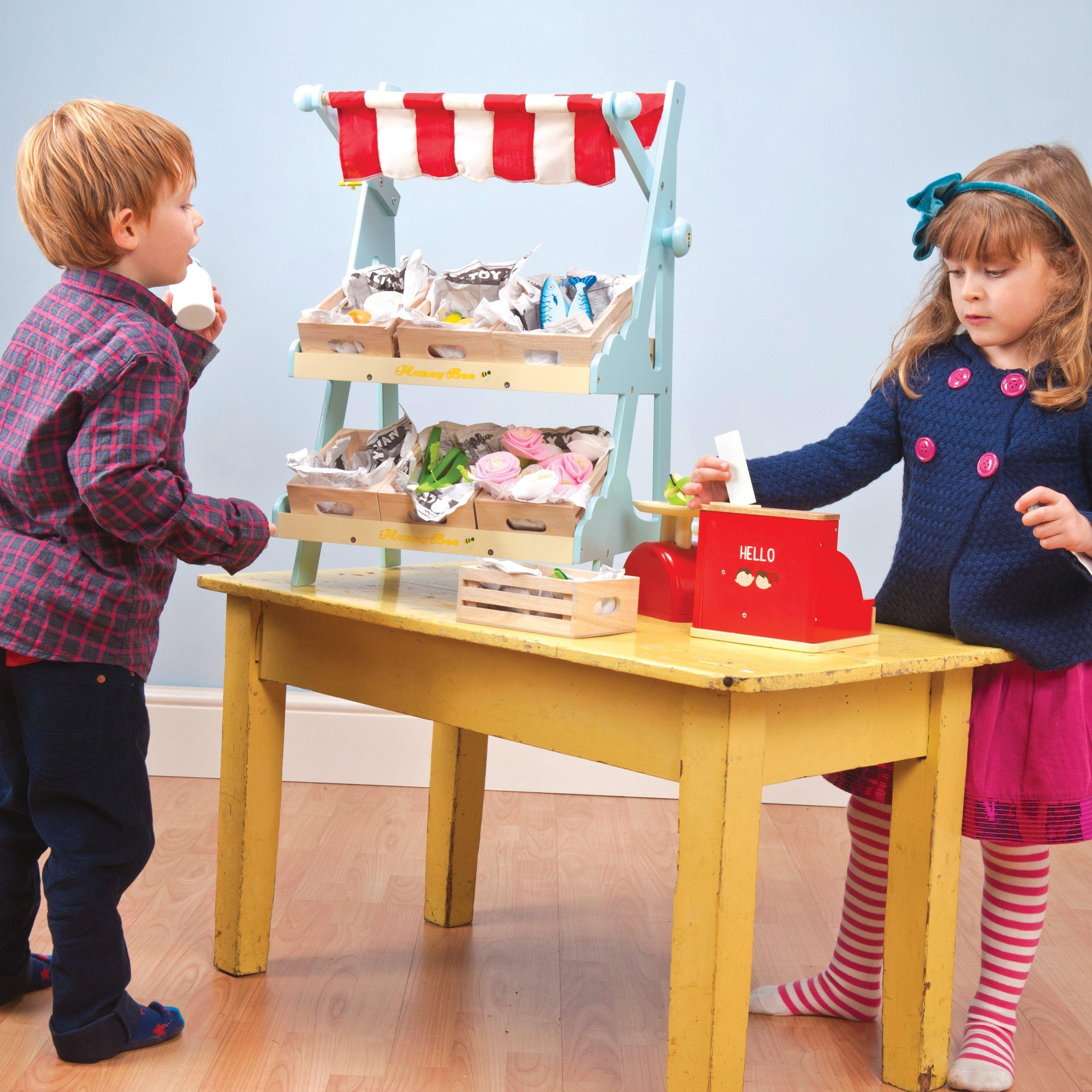 LOVE THIS! Le Toy Van Honeybake Harvest Vegetables Five-A-Day Crate from Le Toy Van - shop at littlewhimsy NZ