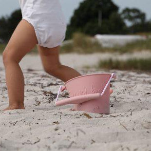 LOVE THIS! Scrunch Collapsible Bucket - Dusty Rose from Scrunch - shop at littlewhimsy NZ