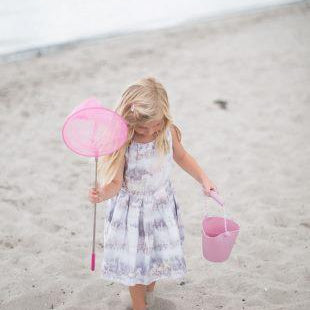 LOVE THIS! Scrunch Collapsible Bucket - Dusty Rose from Scrunch - shop at littlewhimsy NZ