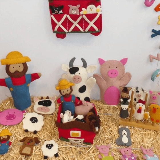 LOVE THIS! Farmyard Play Set from Pashom - shop at littlewhimsy NZ
