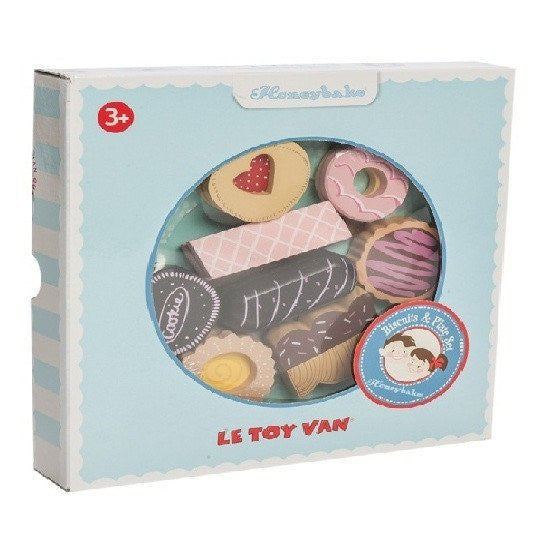 LOVE THIS! Le Toy Van Honeybake Biscuit and Plate Set from Le Toy Van - shop at littlewhimsy NZ